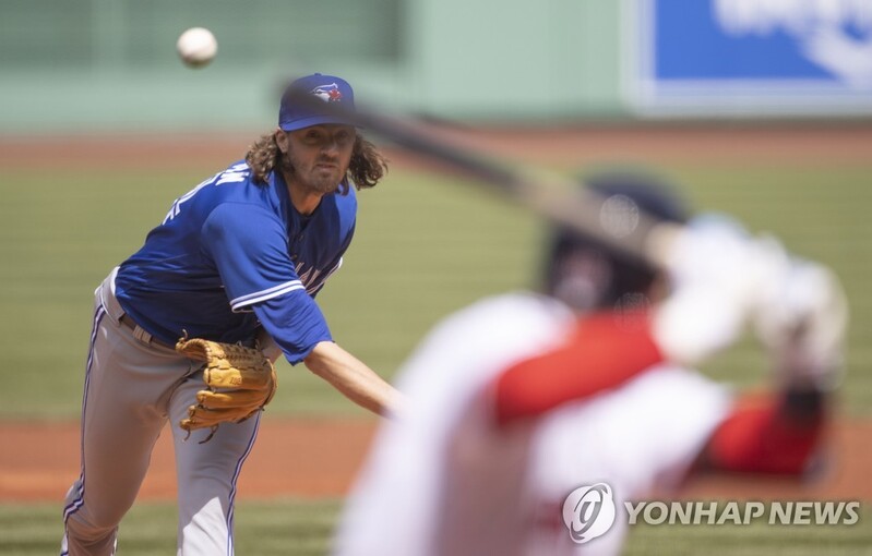 2선발 가우스먼도 시즌 첫 승리…MLB 토론토, 보스턴 연파