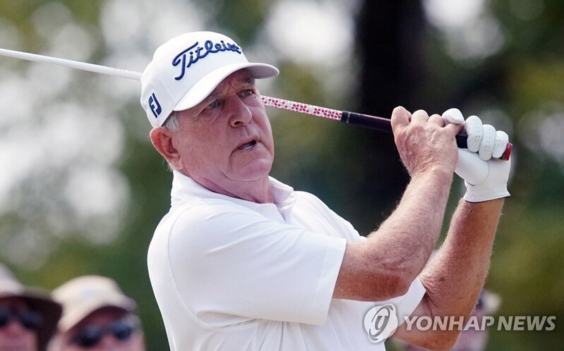 68세 하스, PGA투어 최고령 컷 통과 신기록