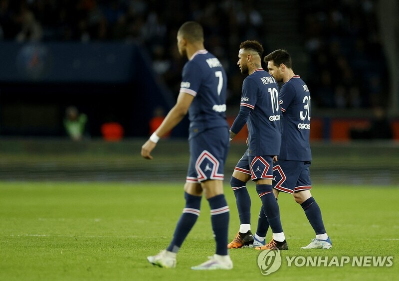 10번째 리그1 우승 일궜는데…아무도 웃지 못한 PSG