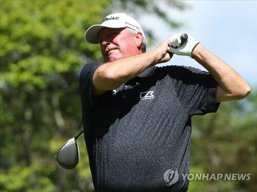 '1천번 출전 금자탑' 캘커베키아에 디오픈 특별 출전권