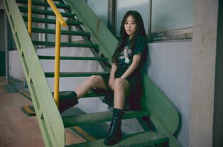 Lee Su-jeong to drop first solo album in 8 years since debut as Lovelyz