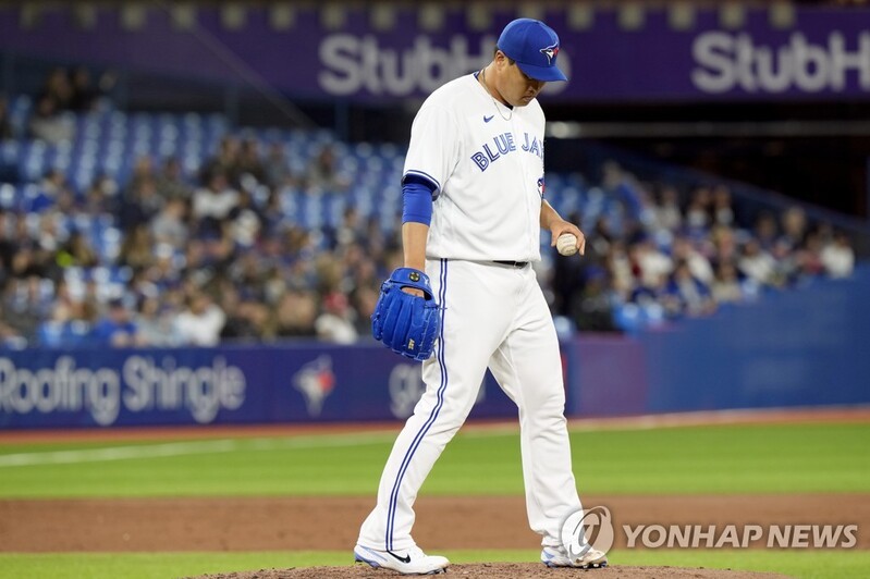 Blue Jays' Ryu Hyun-jin set for live BP in move toward return from injury