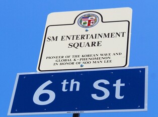 ‘SM Square’ sign put up in Los Angeles