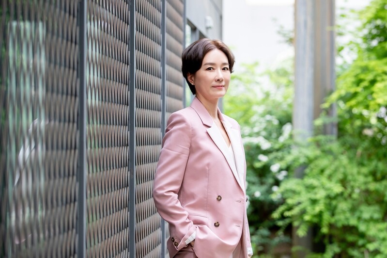 '군검사 도베르만'서 첫 악역 오연수 "다 내려놓고 연기했어요"