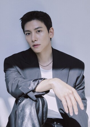 'The Sound of Magic' Ji Chang-wook playing magician Lee Eul says "Magic is my lost innoncence"