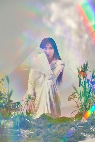 Lee Soo-young drops official photos for 10th full album 'SORY'