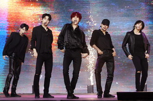 TXT's media showcase for 4th mini album 'minisode 2: Thursday's Child'