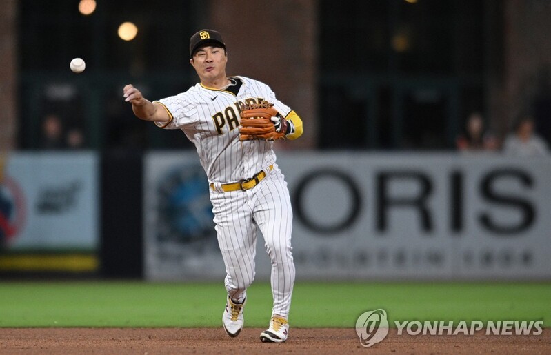 MLB 김하성, 5경기 연속 무안타…1할대 타율 추락 위기