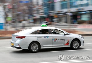Translation service to be implemented for taxis in Busan for foreigners