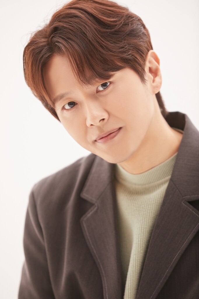 가수 김현성 "어린 새처럼…팬 다시 만나려 호흡부터 연습"