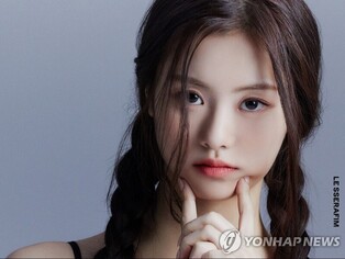 (LEAD) LE SSERAFIM to temporarily perform as 5-member group excluding 'bullying scandal' Kim Ga-ram