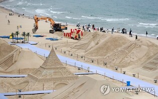 Haeundae Sand Festival opens today