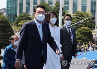 President Yoon Suk-yeol and First lady Kim Kun-hee to attend 'Open Concert' held at Cheong Wa Dae today evening