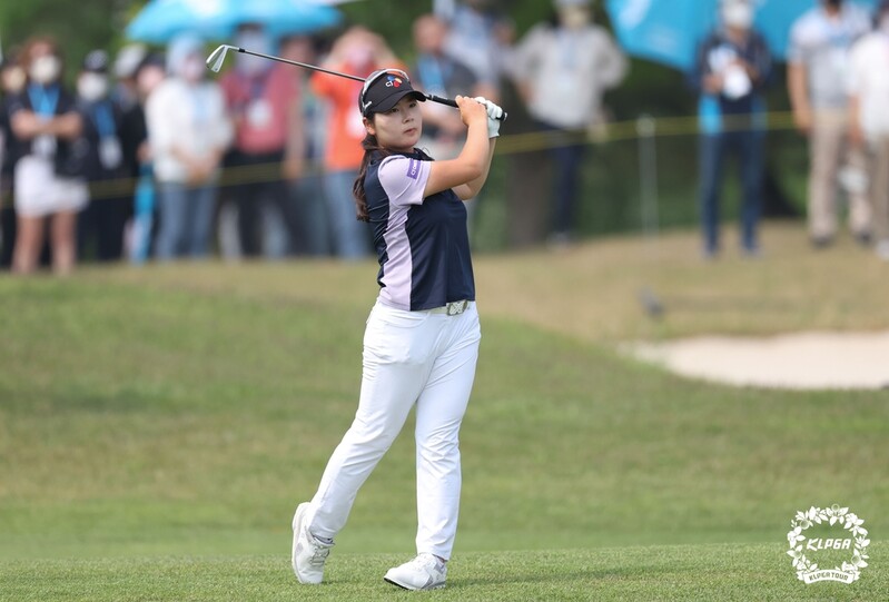 '강호 킬러' 홍정민, 두산 매치플레이 제패…생애 첫 우승