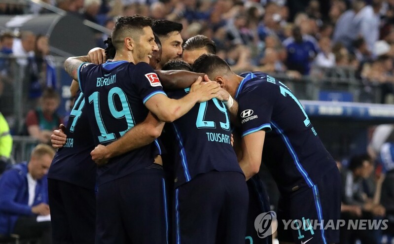 이동준 속한 헤르타 베를린, 분데스리가 잔류…승강 PO '뒤집기'