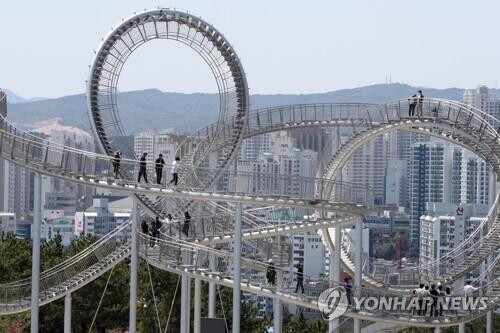 포항 앞바다 한눈에 보이는 환호공원에 특급호텔 유치