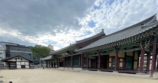 Jeonju Pungpaejigwan to reopen in 3 yrs after dismantlement and repair