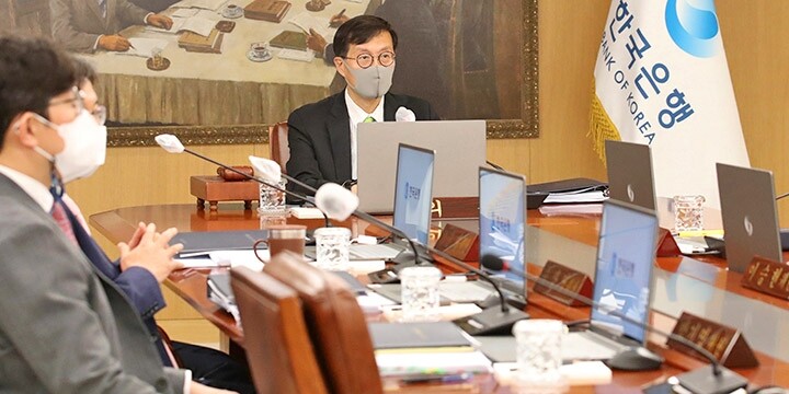 [2보] 한은, 올해 물가상승률 4.5% 전망…14년 만에 최고