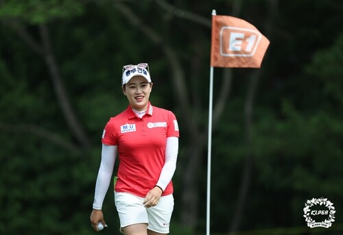 '사우스스프링스의 여왕' 지한솔, 첫날 6언더파 선두(종합)