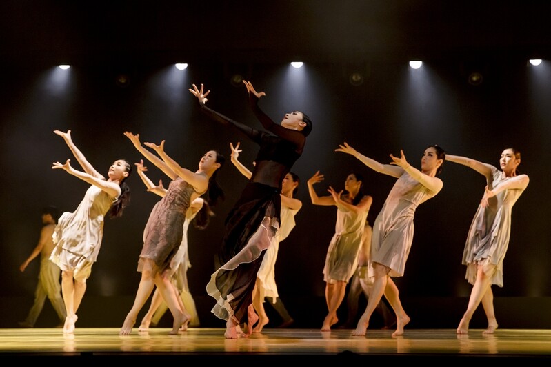 국립무용단 화제작 '회오리' 다시 무대에…핀란드서도 공연