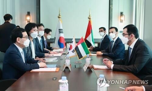 S. Korea, UAE agree to boost ties in new sectors, supply chains