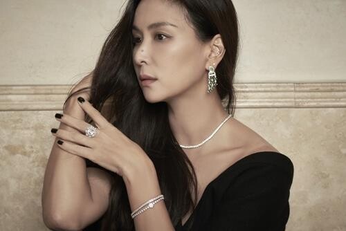 리오프닝에 목걸이·팔찌 산다…신세계인터, 주얼리 매출↑