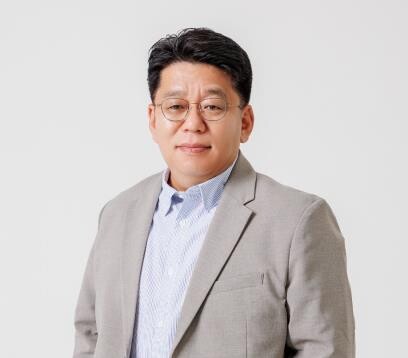 "英 한류열기 아주 뜨겁죠"…한류매장, 주말 2시간 기다려 입장