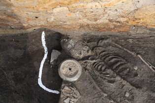 [Rediscovery of Silla (2)] 27 Human bones discovered in Gyeongju Wolseong, sacrifice of grass roots hidden behind history