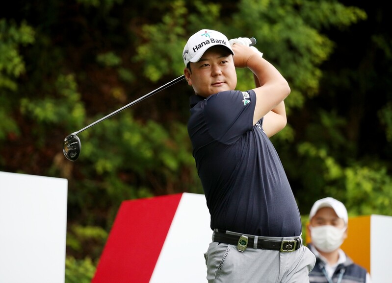 함정우, '후원사 대회' 하나은행 인비테이셔널 1R 8언더파 맹타