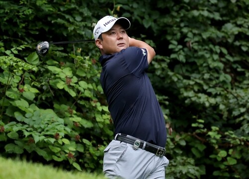 '부부 골퍼' 함정우·강예린, 남녀 프로대회 첫날 1·2위 '펄펄'(종합)