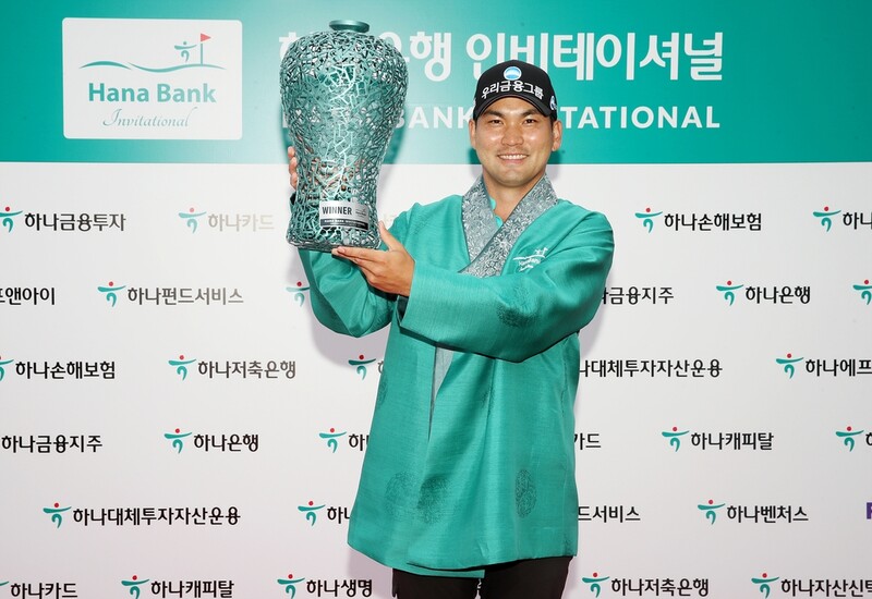 'KPGA 2승' 이준석 "한국오픈 2연패 이루고 디오픈·CJ컵까지"