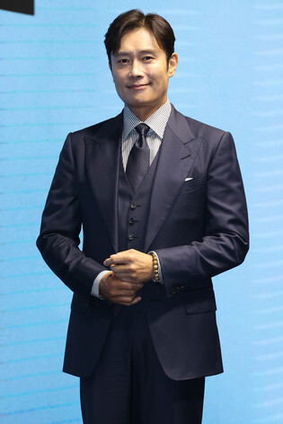 New movie 'Emergency Declaration'