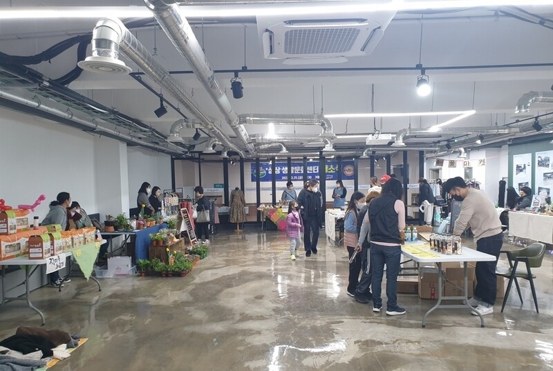 유휴공간 활용한 거창 '상상생활문화센터', 생활문화공간 정착