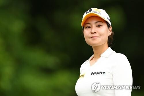 전인지, KPMG 여자 PGA 챔피언십 첫날 8언더파 단독 선두