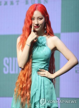Sunmi releases her latest single 'Heart Burn' shows her ambition to compete for the summer queen title