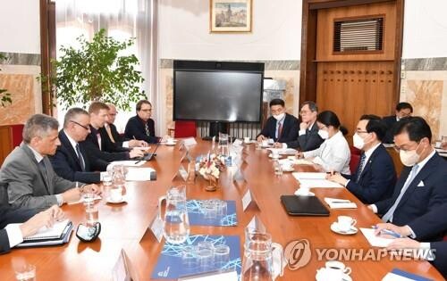 S. Korea seeks nuclear power sales in Czech Republic