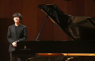 Photos of pianist Lim Yunchan during his press conference