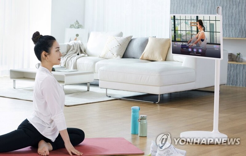 LG전자, SM과 손잡고 홈 피트니스 공략…'피트니스캔디' 출범