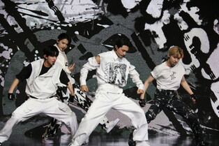 Performance stage of ENHYPEN at ‘MANIFESTO: DAY1’ showcase