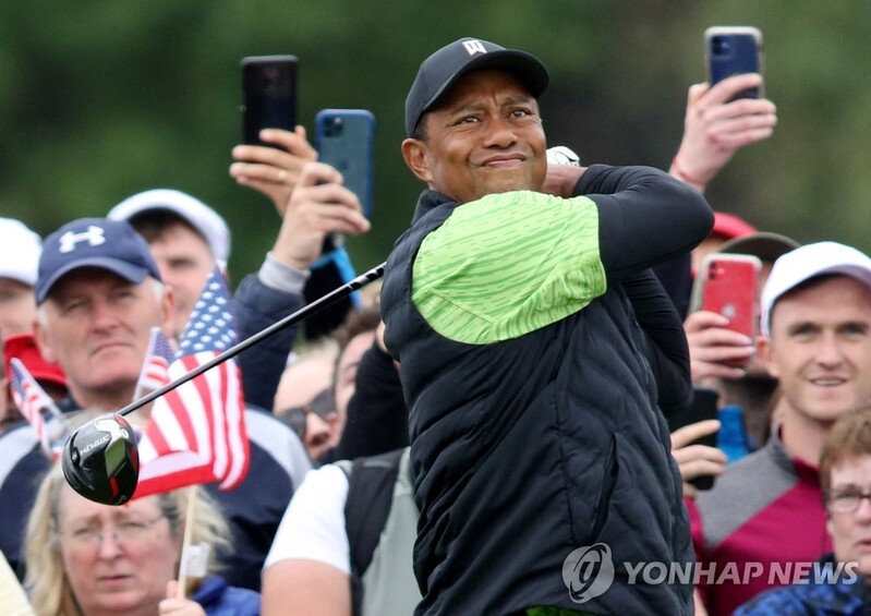 한 달 반 만에 돌아온 우즈, 맥매너스 프로암 첫날 5오버파