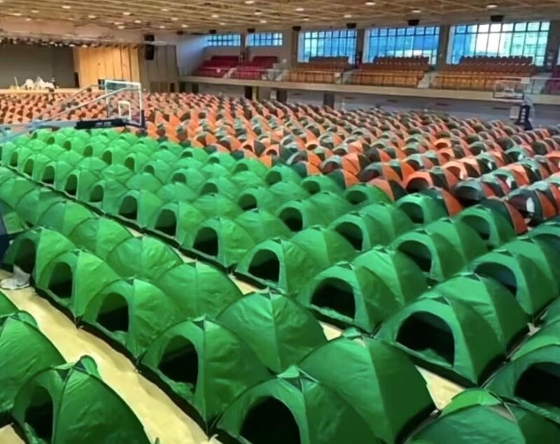 SK hynix sets up makeshift tents in preparation for potential lockdown in China