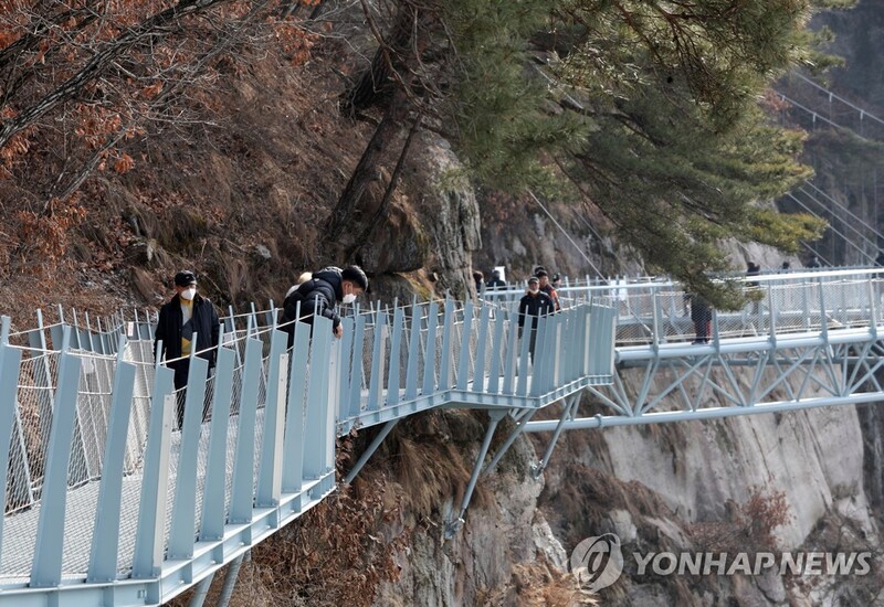 [철원소식] 한탄강 주상절리길 시설 점검으로 임시 폐쇄 연장