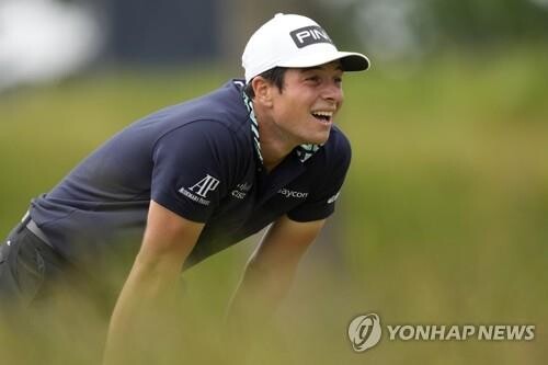 남자 골프 세계랭킹 8위 호블란 "또 클럽이 없어졌네…"