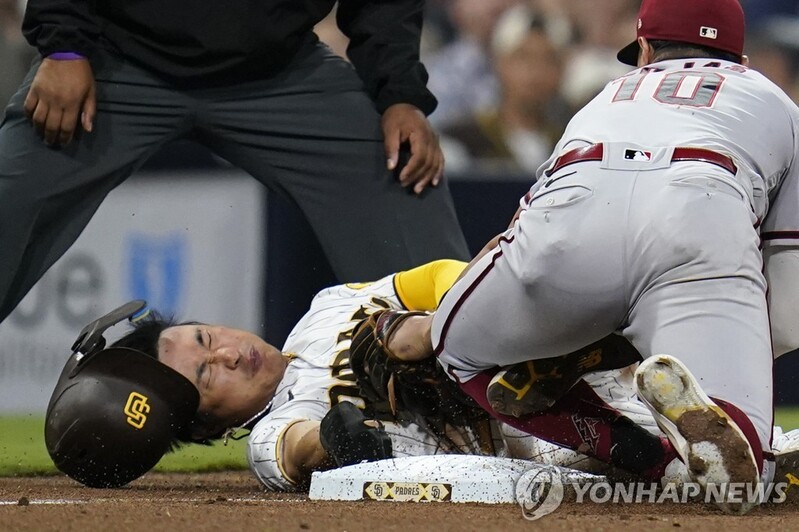 김하성, 손가락 통증으로 결장…샌디에이고는 0-12 대패