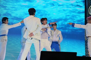 SF9 at media showcase performing title song 'SCREAM'