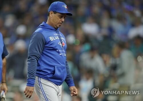 '성적 부진' 토론토, 몬토요 감독 전격 경질