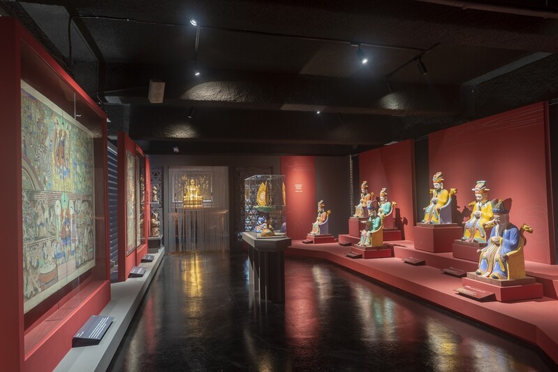 죽음 통해 들여다본 삶의 의미…'망자의 길, 산 자의 길' 전시