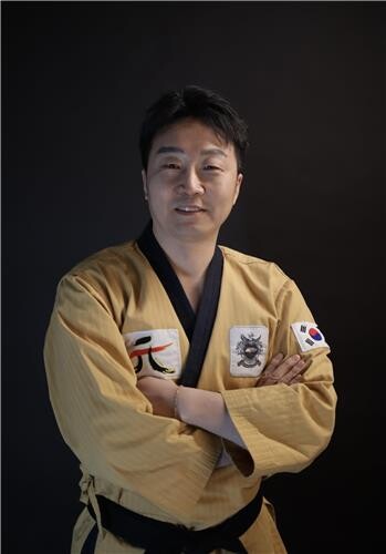 "中 태권도 인구 5천만, 주요 도시에 태권도장 10개 내겠다"
