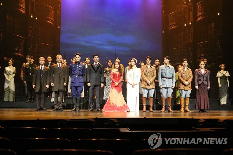 뮤지컬 '마타하리' 공연 중 구조물 넘어져 배우 부상(종합)