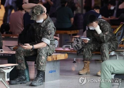 Military reports 1,793 more COVID-19 cases